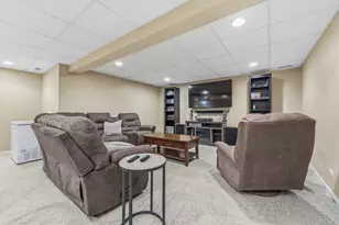 531 Brookside Ave, Algonquin, IL 60102 - Photo 40