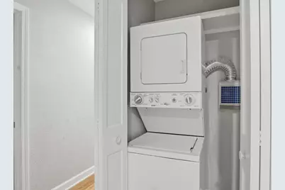5500 Hillcrest Lane #4L, Lisle, IL 60532 - Photo 8