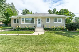 201 S Michigan Ave, Addison, IL 60101 - Photo 1