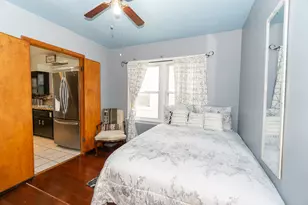201 S Michigan Ave, Addison, IL 60101 - Photo 10