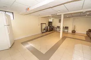 201 S Michigan Ave, Addison, IL 60101 - Photo 18