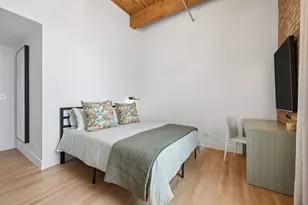 300 W Grand Ave, Chicago, IL 60654 - Photo 18