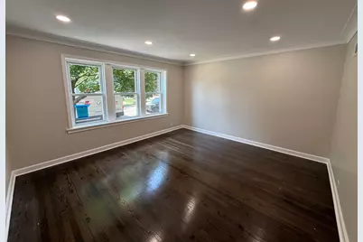 1637 Elmwood Avenue #1, Berwyn, IL 60402 - Photo 2