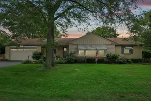 2324 Sumac Cir, Glenview, IL 60025 - Photo 1