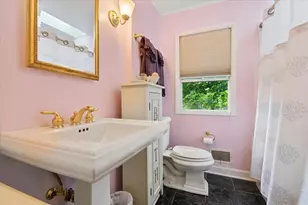 2324 Sumac Cir, Glenview, IL 60025 - Photo 10