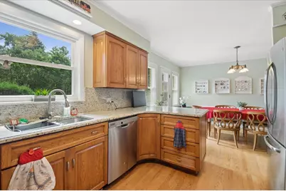 2324 Sumac Circle, Glenview, IL 60025 - Photo 6