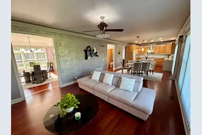 877 John Street, Bensenville, IL 60106 - Photo 8