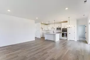 750 Alberta Ave, Oswego, IL 60543 - Photo 10