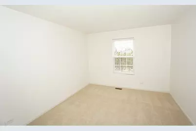 210 Portage Lane #D, Yorkville, IL 60560 - Photo 16