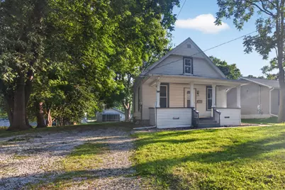 306 E Locust Street, Normal, IL 61761 - Photo 1