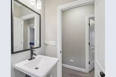 743 S Lombard Avenue, Oak Park, IL 60304 - Photo 24