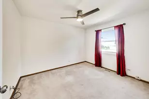 254 Peppertree Ln, Aurora, IL 60504 - Photo 12