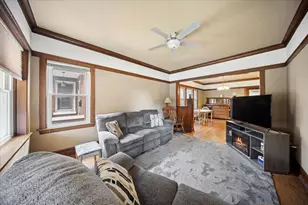 1906 S 58th Ave, Cicero, IL 60804 - Photo 4