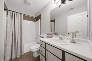 23855 W Sarah Ct, Antioch, IL 60002 - Photo 38
