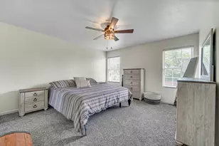 25021 Clare Cir, Manhattan, IL 60442 - Photo 16