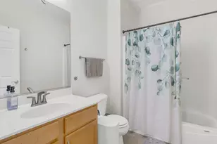 3275 Stratford Ct, Lake Bluff, IL 60044 - Photo 18