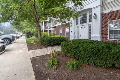 3275 Stratford Court #2-C, Lake Bluff, IL 60044 - Photo 2
