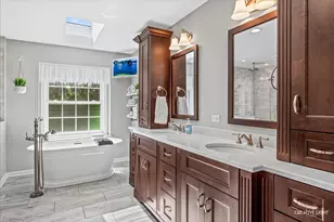 1160 Midwest Ln, Wheaton, IL 60189 - Photo 20