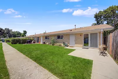 813 Valley Stream Drive #A, Wheeling, IL 60090 - Photo 12