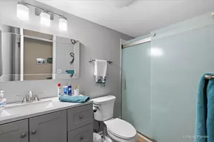 5202 Winslow Cir, McHenry, IL 60050 - Photo 12