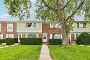 433 Salem Square, Bolingbrook, IL 60440 - Photo 1