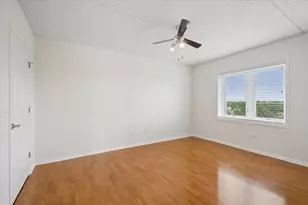 5555 N Cumberland Ave, Chicago, IL 60656 - Photo 12