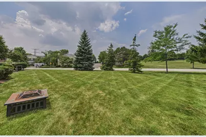 [Address not provided], Gurnee, IL 60031 - Photo 40
