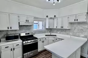 2047 N Lavergne Ave, Chicago, IL 60639 - Photo 14