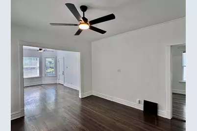 2047 N Lavergne Avenue #1, Chicago, IL 60639 - Photo 6