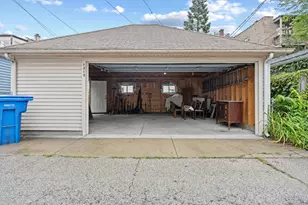1515 W Granville Ave, Chicago, IL 60660 - Photo 36