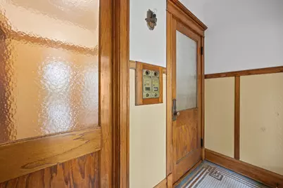 1515 W Granville Avenue, Chicago, IL 60660 - Photo 6