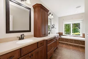 6117 Whitetail Ridge Dr, Yorkville, IL 60560 - Photo 36