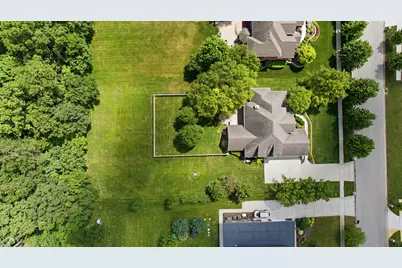 6117 Whitetail Ridge Drive, Yorkville, IL 60560 - Photo 4