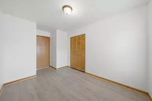 7918 S Greenwood Ave, Chicago, IL 60619 - Photo 24
