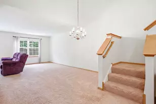 3332 Renard Ln, Saint Charles, IL 60175 - Photo 10
