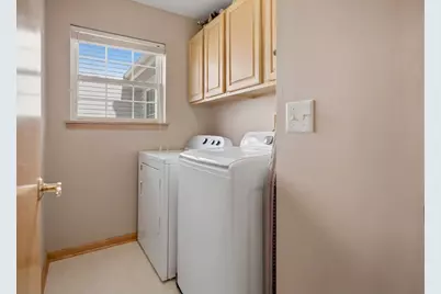 3332 Renard Lane, Saint Charles, IL 60175 - Photo 18