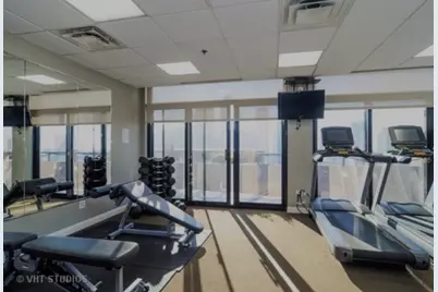 2 E Erie Avenue #1214, Chicago, IL 60611 - Photo 16