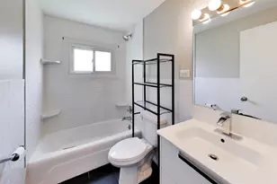 607 N Edgewood Ave, Lombard, IL 60148 - Photo 20