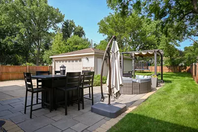 244 S Milton Avenue, Glen Ellyn, IL 60137 - Photo 32