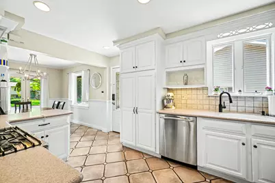 244 S Milton Avenue, Glen Ellyn, IL 60137 - Photo 10