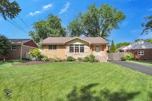 12008 S 71st Ct, Palos Heights, IL 60463 - Photo 4