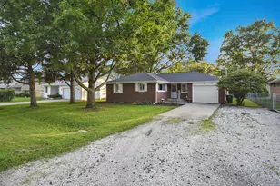 501 S Walnut St, Bondville, IL 61815 - Photo 2