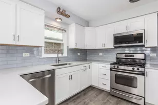 7560 W Everell Ave, Chicago, IL 60631 - Photo 8