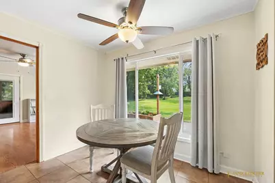 425 Greenwood Lane, Barrington, IL 60010 - Photo 6