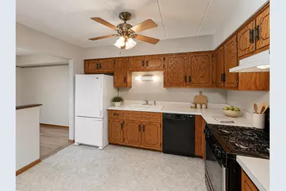 11108 Heritage Drive #2B, Palos Hills, IL 60465 - Photo 8