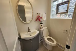 8942 S Union Ave, Chicago, IL 60620 - Photo 12