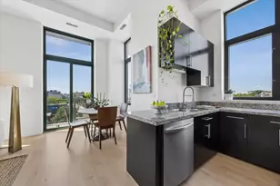 3631 N Halsted St, Chicago, IL 60613 - Photo 6
