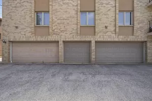 4020 W 105th St, Oak Lawn, IL 60453 - Photo 24