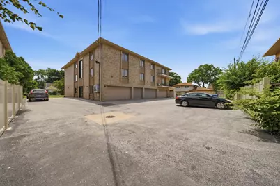 4020 W 105th Street #3E, Oak Lawn, IL 60453 - Photo 2