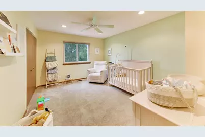 276 E Forest Knoll Drive, Palatine, IL 60074 - Photo 22